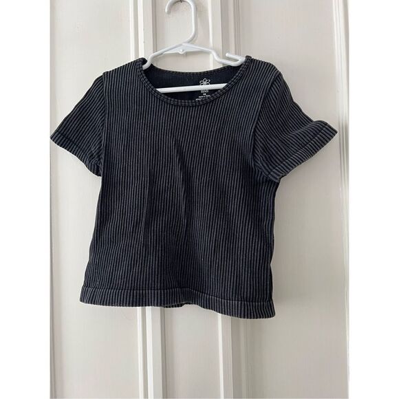 Bundle of Aura black and white ribbed crop stretch scoop neck tees S/M - Picture 2 of 7